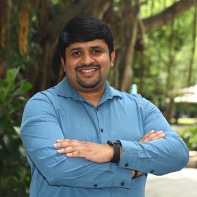 Dr. Nitin Muralidharan
